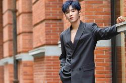 LOL赛事-雷霆拿下鹈鹕，真正的拉文在战术板上