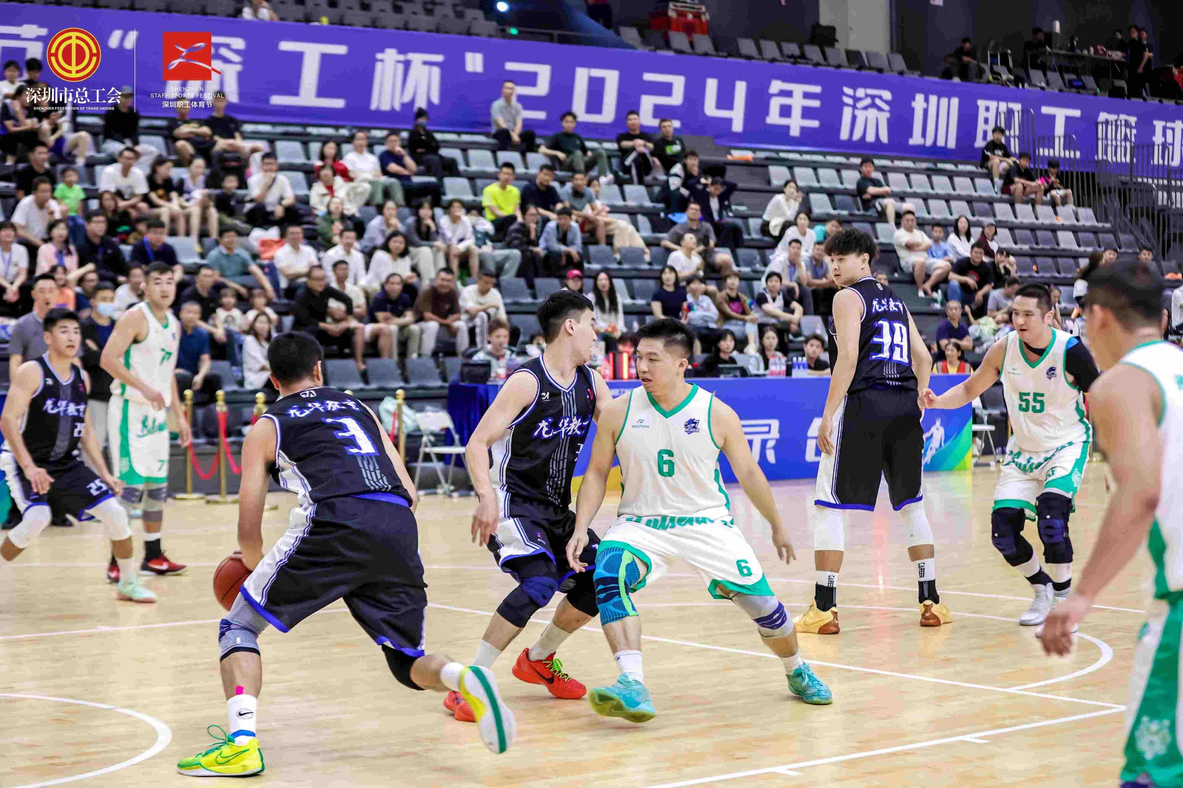 篮球赛场上,顶级球队展示精湛球技的简单介绍 篮球赛场上,顶级球队展示精湛球技的简单介绍