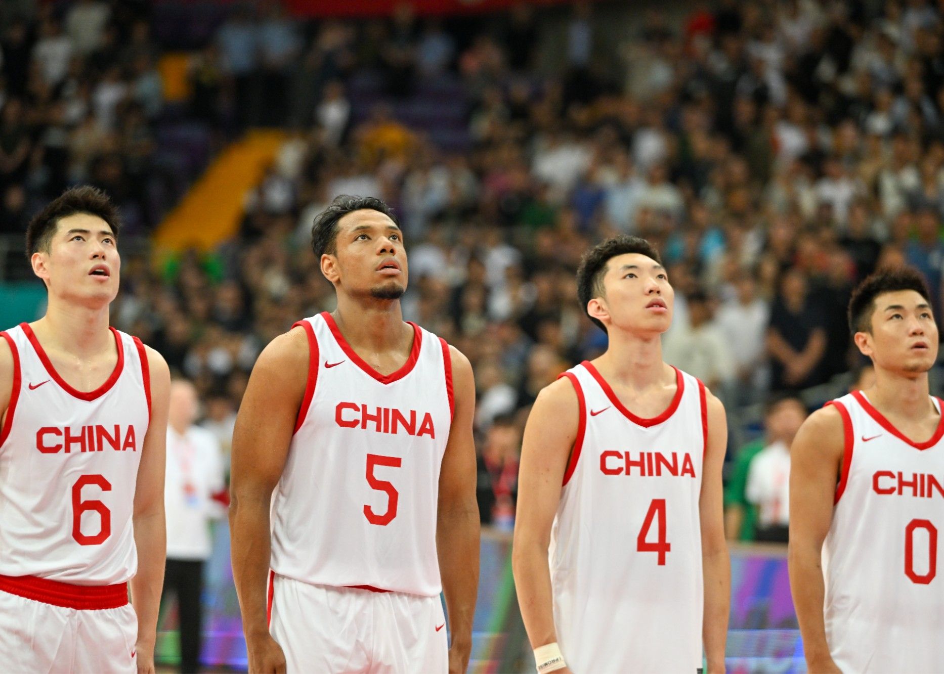 关于世界杯篮球赛事即将打响，各队积极备战的信息