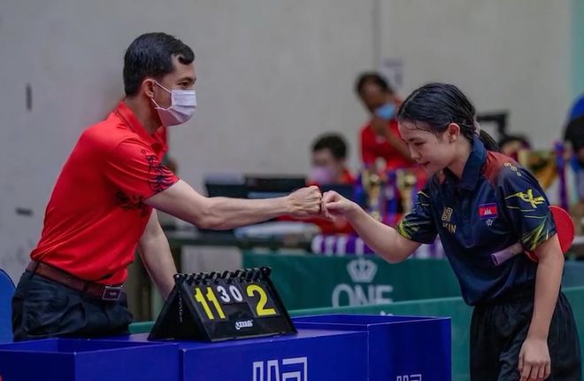 关于柬埔寨球员出征国际赛事，希望获得好成绩的信息