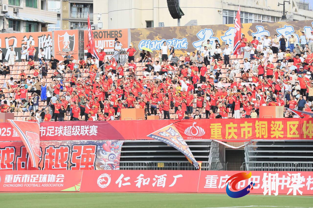 包含一场经典之战！欧洲杯点燃球迷热情的词条