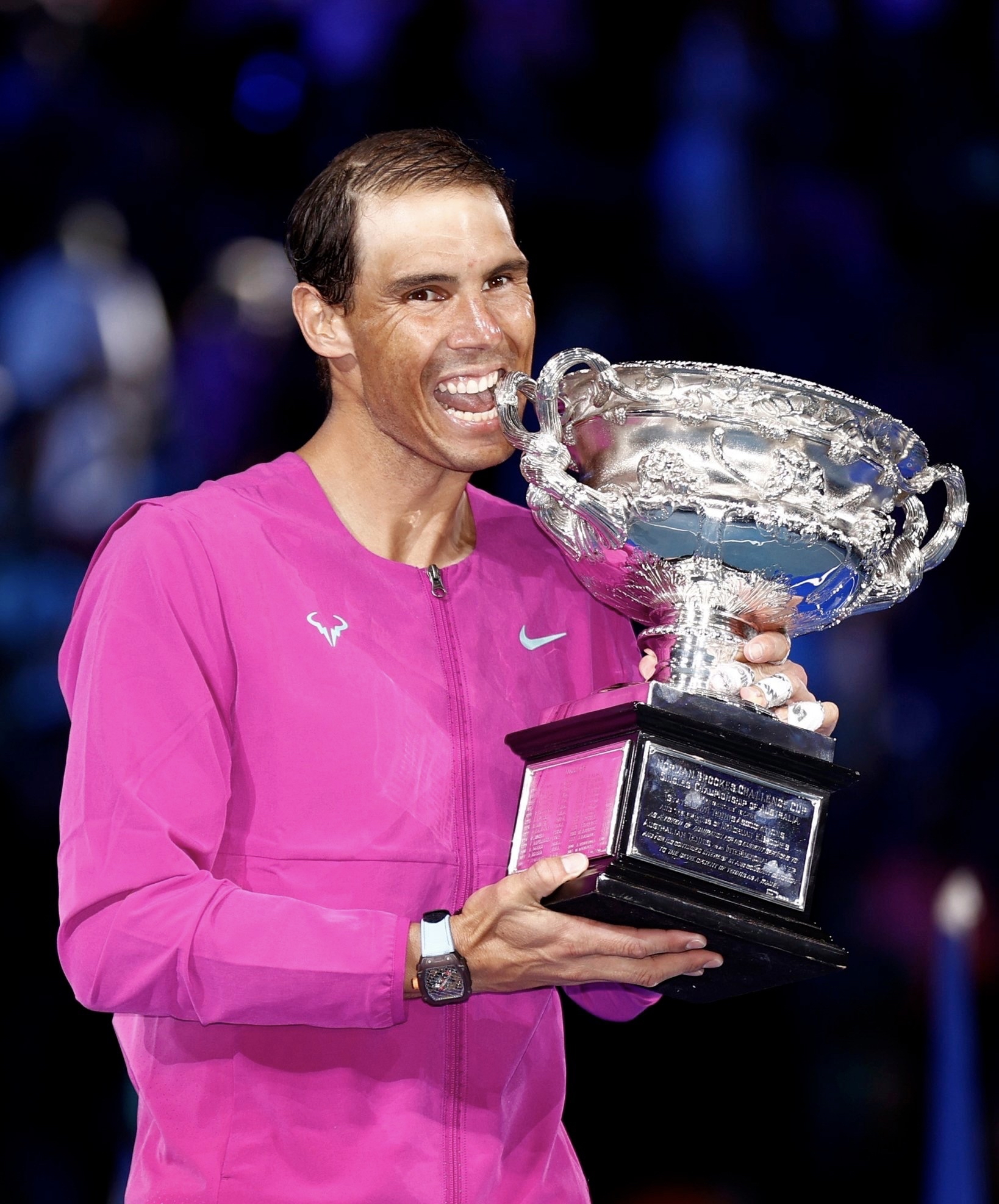 关于拉沃尔杯鏖战年终总决赛，纳达尔刷新纪录的信息