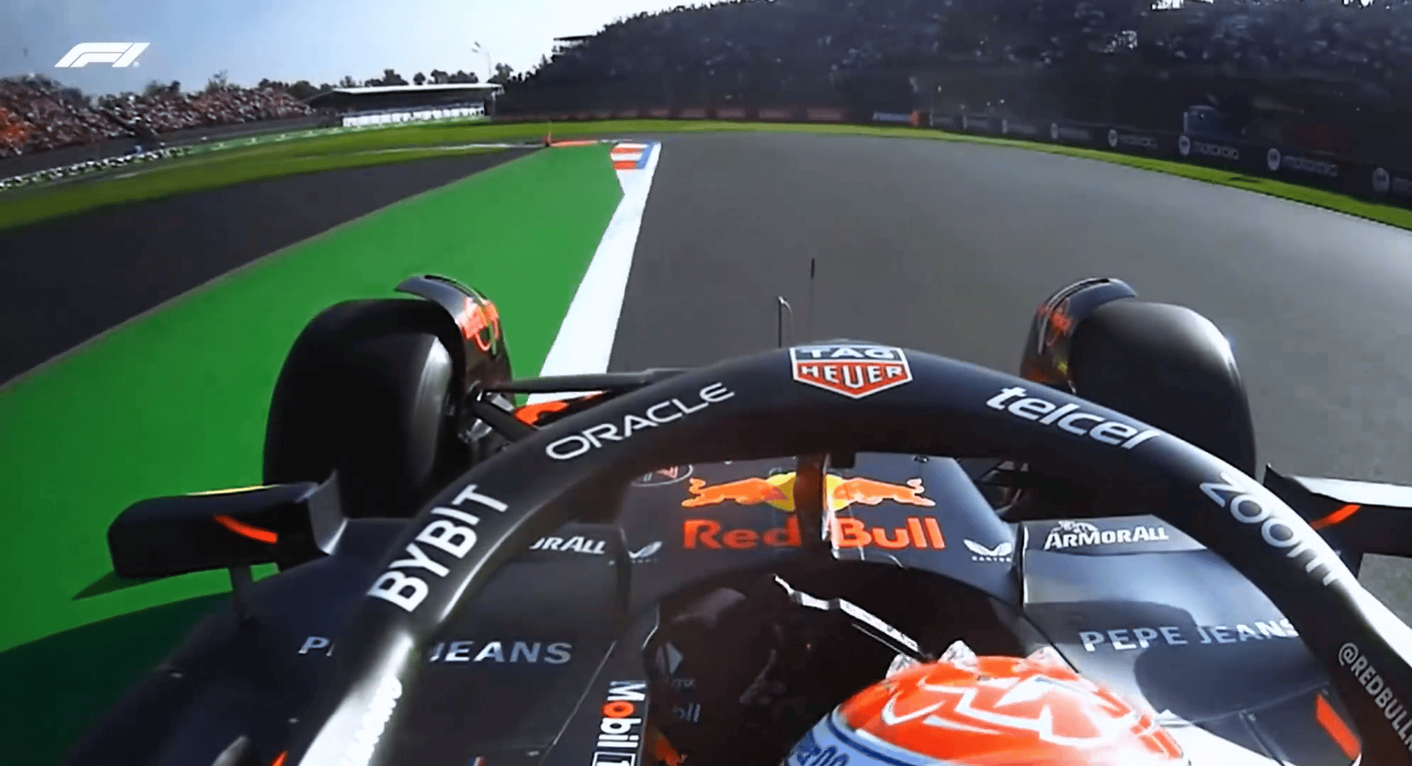 红牛车队碾压梅赛德斯，塞恩斯统治全场的简单介绍