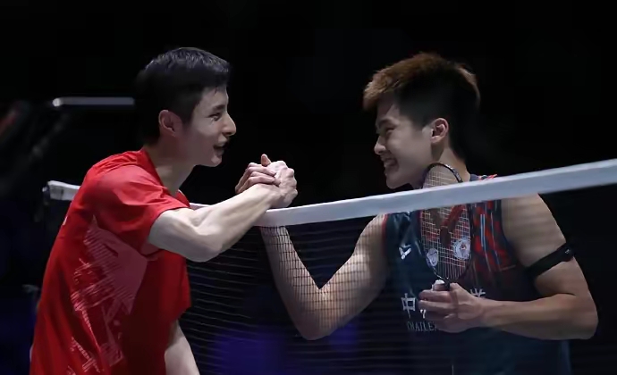 马来西亚队险胜中国队，石宇奇统治全场