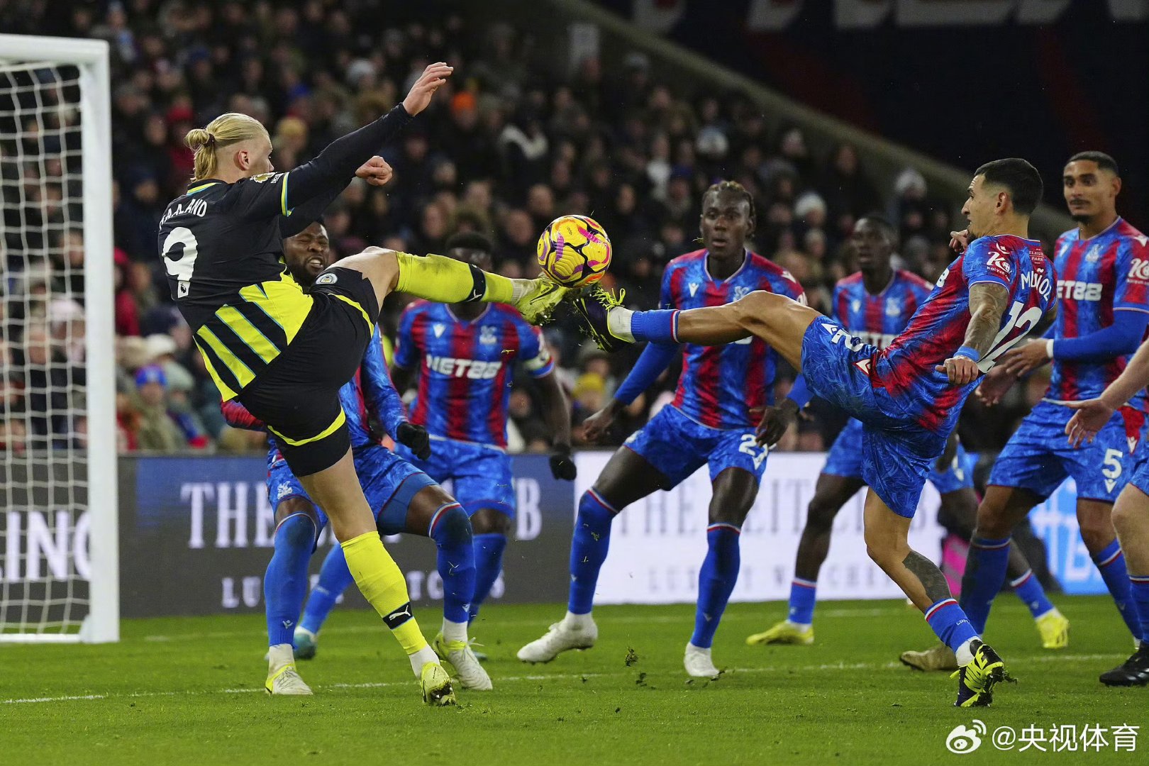 塞维利亚碾压曼联，贝林厄姆点燃赛场