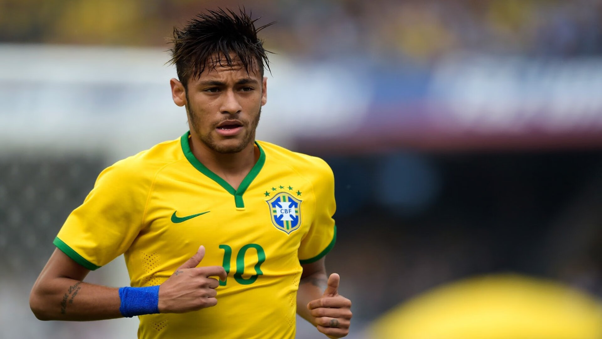 浓眉擎天柱碾碎铁壁防线,湖人霸王枪直刺深圳咽喉晋级