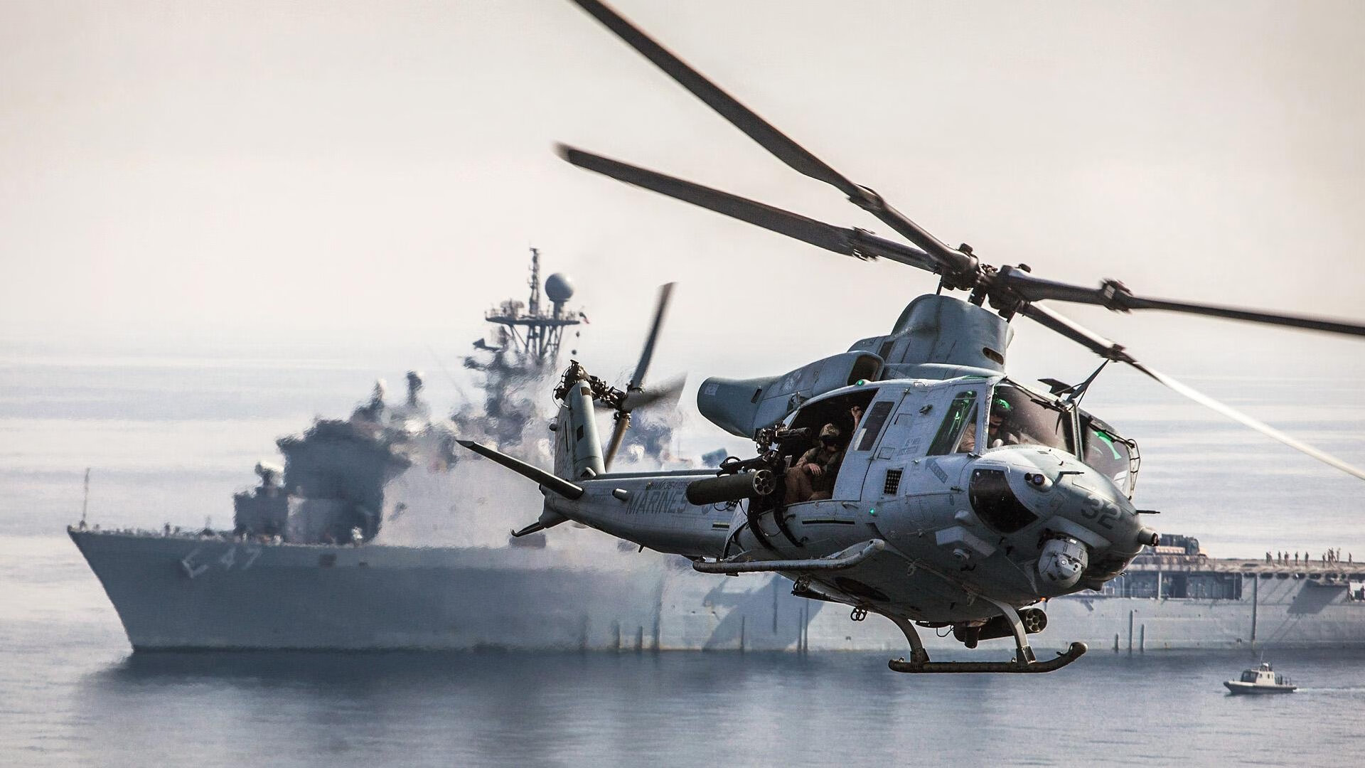 灼伤天空的火焰，点燃遥远的战火