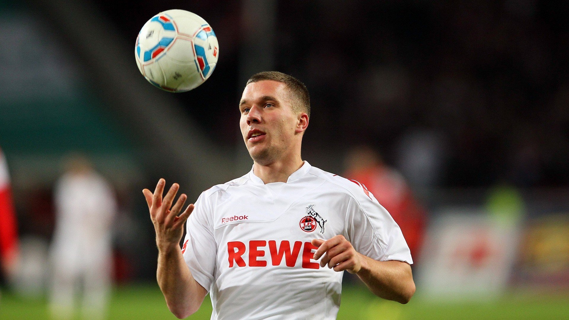 黄绿对决，摩洛哥暴雨连击打碎巴西桑巴节奏